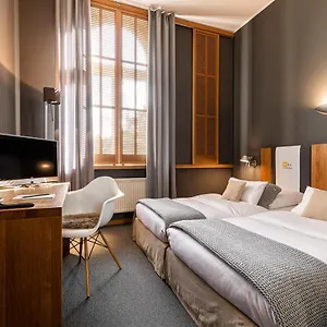 Hotel Yoho - The Young, Hambourg